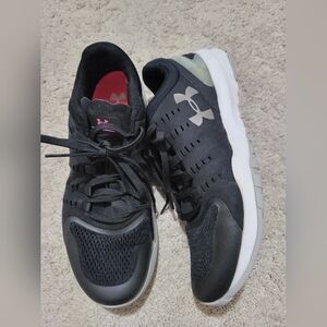 Under Armour Charged Stunner Running Shoes Size 8.5